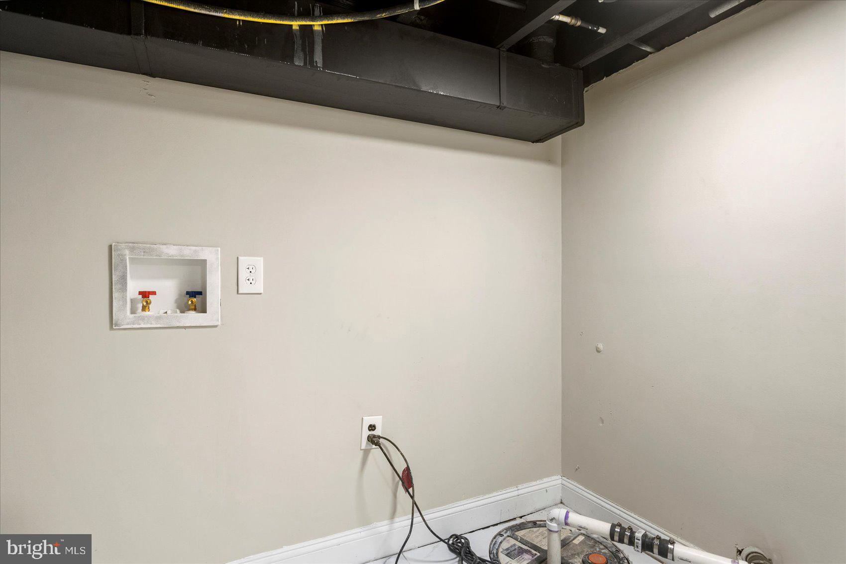 5424 Jonquil Avenue Baltimore, MD 21215 - Photo 36 of 43