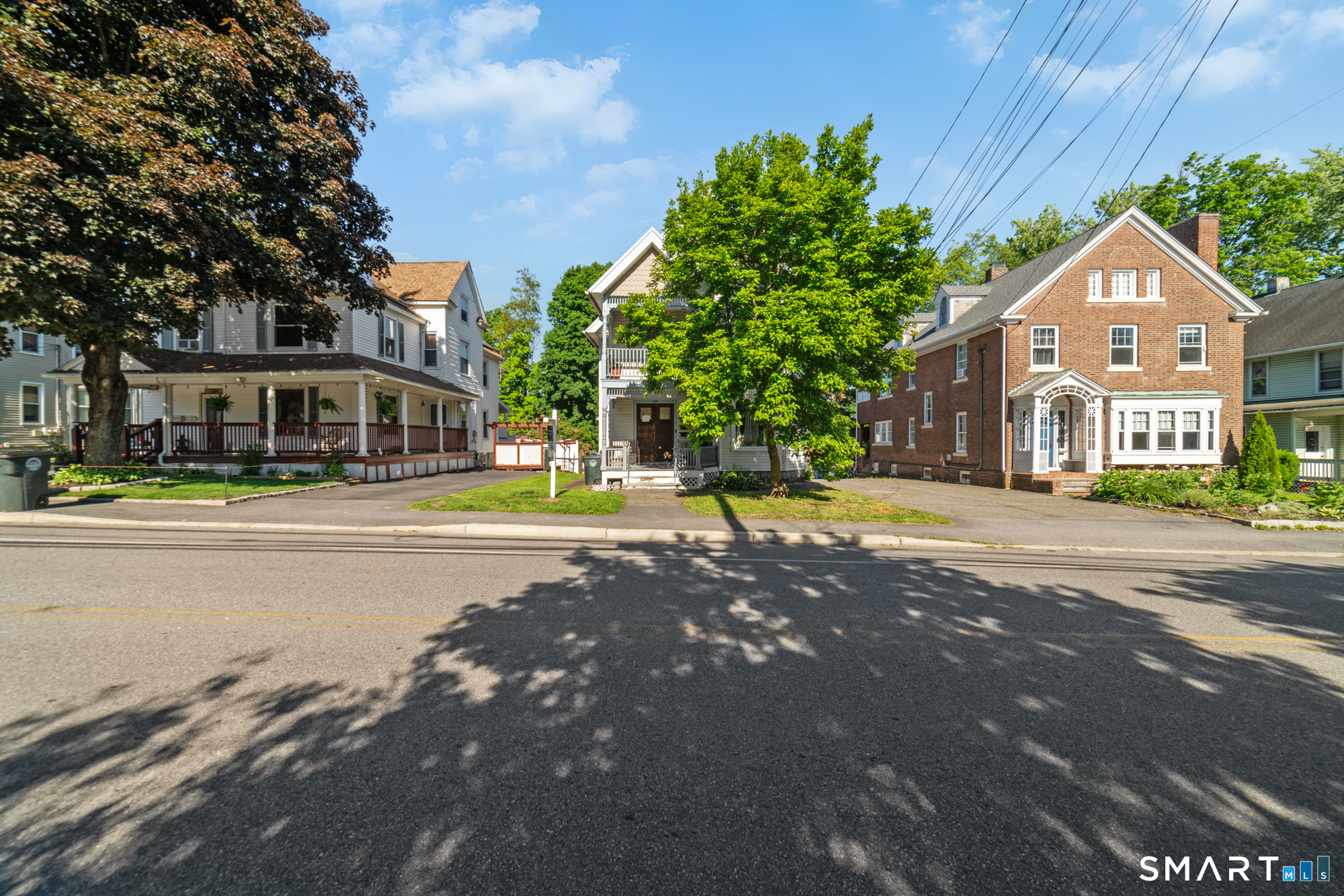 524 Prospect Street Torrington, CT 06790 - Photo 2 of 38