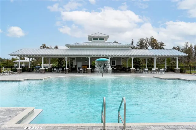 a view of outdoor space