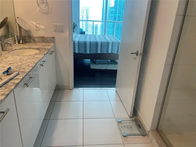 $685,000 | 55 Southeast 6th Street, Unit PH4307, Miami, FL 33131