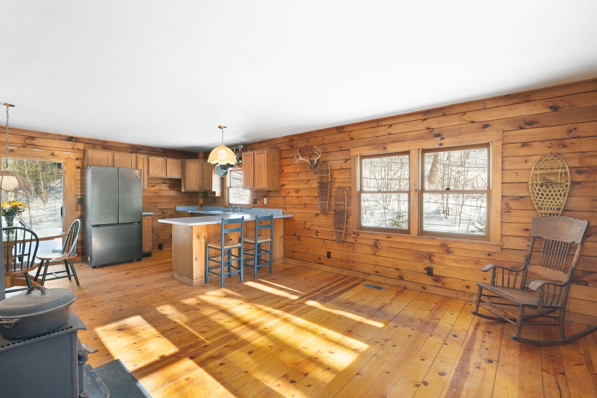 2378 Deer Park Road Halifax, VT 05301 - Photo 4 of 37