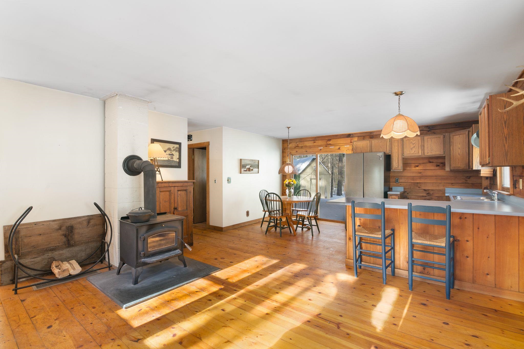 2378 Deer Park Road Halifax, VT 05301 - Photo 7 of 37