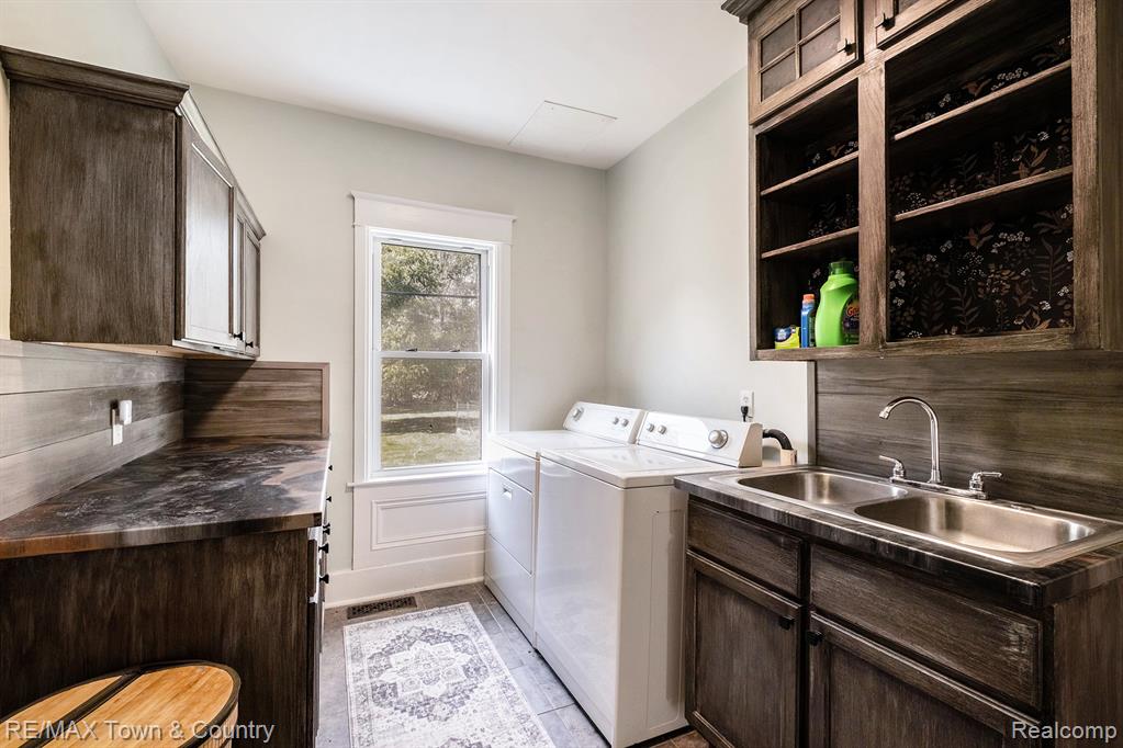 1366 South Morrish Road Flint, MI 48532 - Photo 15 of 32