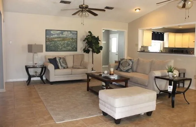 $399,000 | 4725 Craig Avenue, Metairie, LA 70003