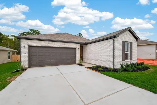 $1,950 | 814 Mustang Rdg Terrace, Magnolia, TX 77354