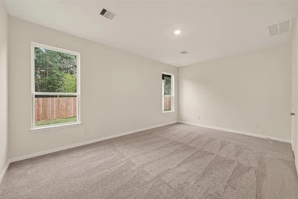 $1,950 | 814 Mustang Rdg Terrace, Magnolia, TX 77354