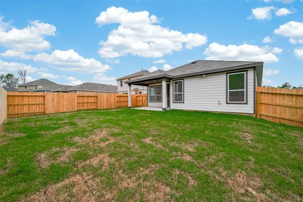 $1,950 | 814 Mustang Rdg Terrace, Magnolia, TX 77354