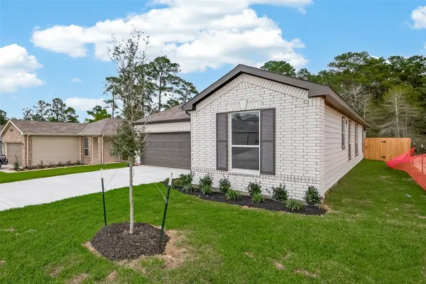 $1,950 | 814 Mustang Rdg Terrace, Magnolia, TX 77354