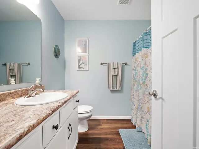 $364,900 | 10801 Fenton Cove, Roanoke, IN 46783