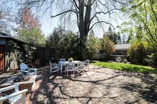 $2,650,000 | 1015 Mallet Court, Menlo Park, CA 94025