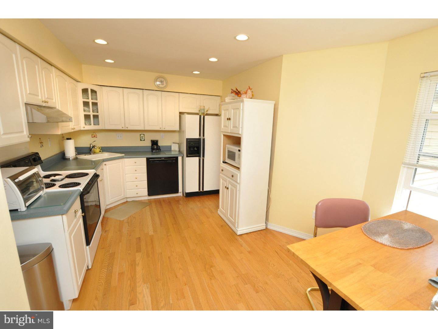 45 Farnwood Road Mount Laurel, NJ 08054 - Photo 4 of 20