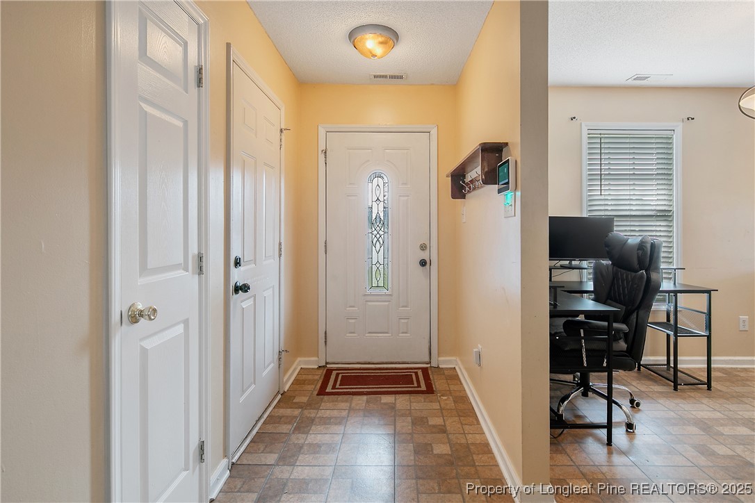 3434 Winesap Road Hope Mills, NC 28348 - Photo 2 of 13 Gallery Image 2
