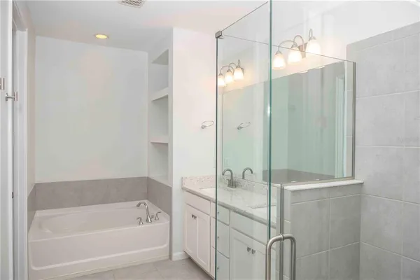 $3,000 | 11737 Brookside Drive, Bradenton, FL 34211