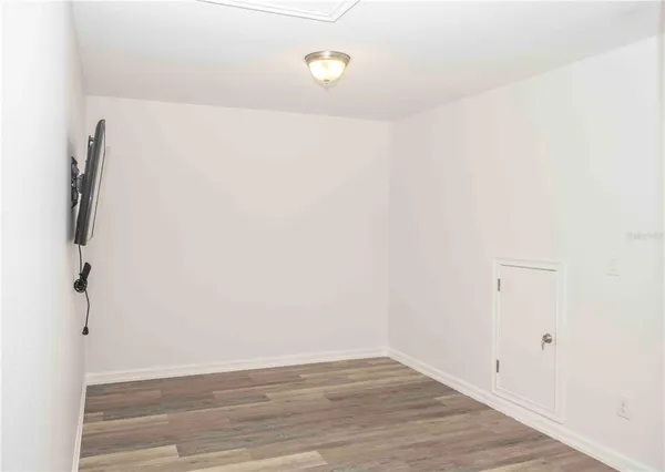 $3,000 | 11737 Brookside Drive, Bradenton, FL 34211