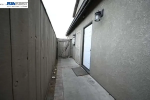 $784,800 | 119 Legacy Street, Manteca, CA 95337