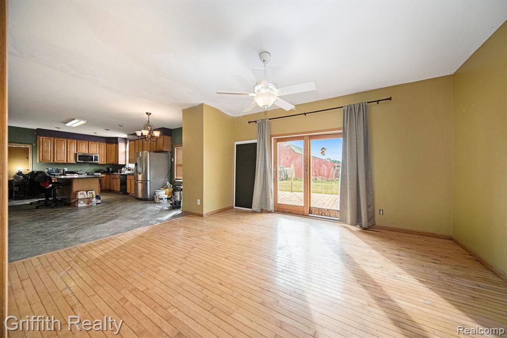 3940 East Cohoctah Road Linden, MI 48451 - Photo 6 of 40 Gallery Image 6