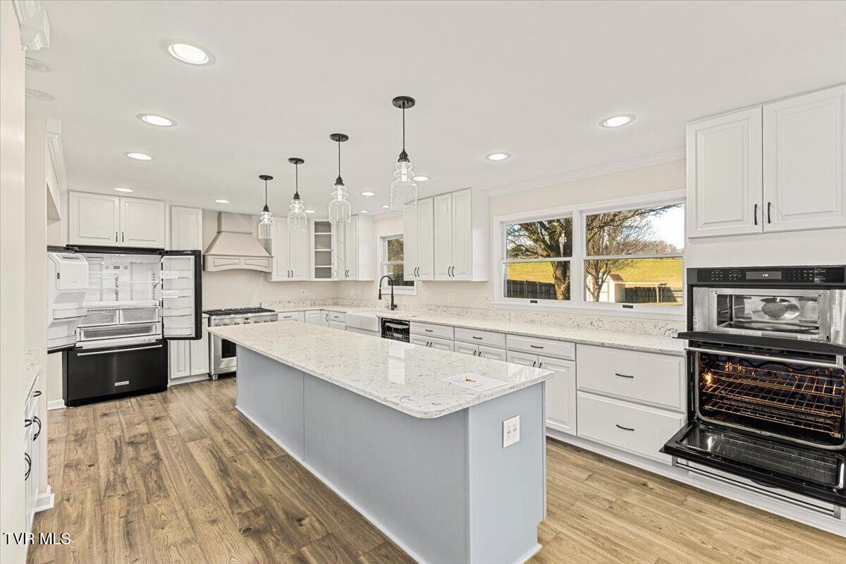 171 Flourville Road Johnson City, TN 37615 - Photo 14 of 63 14-128A6338 copy