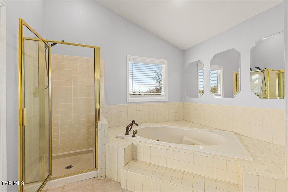 171 Flourville Road Johnson City, TN 37615 - Photo 43 of 63 42-128A6411