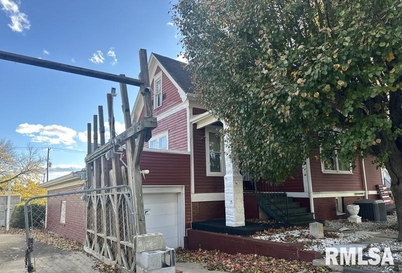 204 North Maple Street Christopher, IL 62822 - Photo 6 of 29