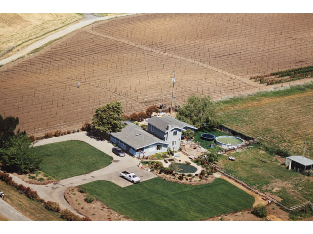 561 Lakeview Road Watsonville, CA 95076 - Photo 21 of 21 a view of a field with an ocean