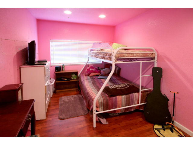 561 Lakeview Road Watsonville, CA 95076 - Photo 9 of 21 a view of a room with gym equipment