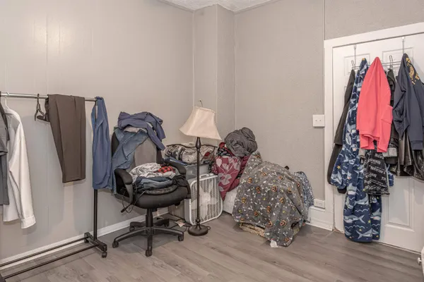 a view of a entryway with workspace and furniture
