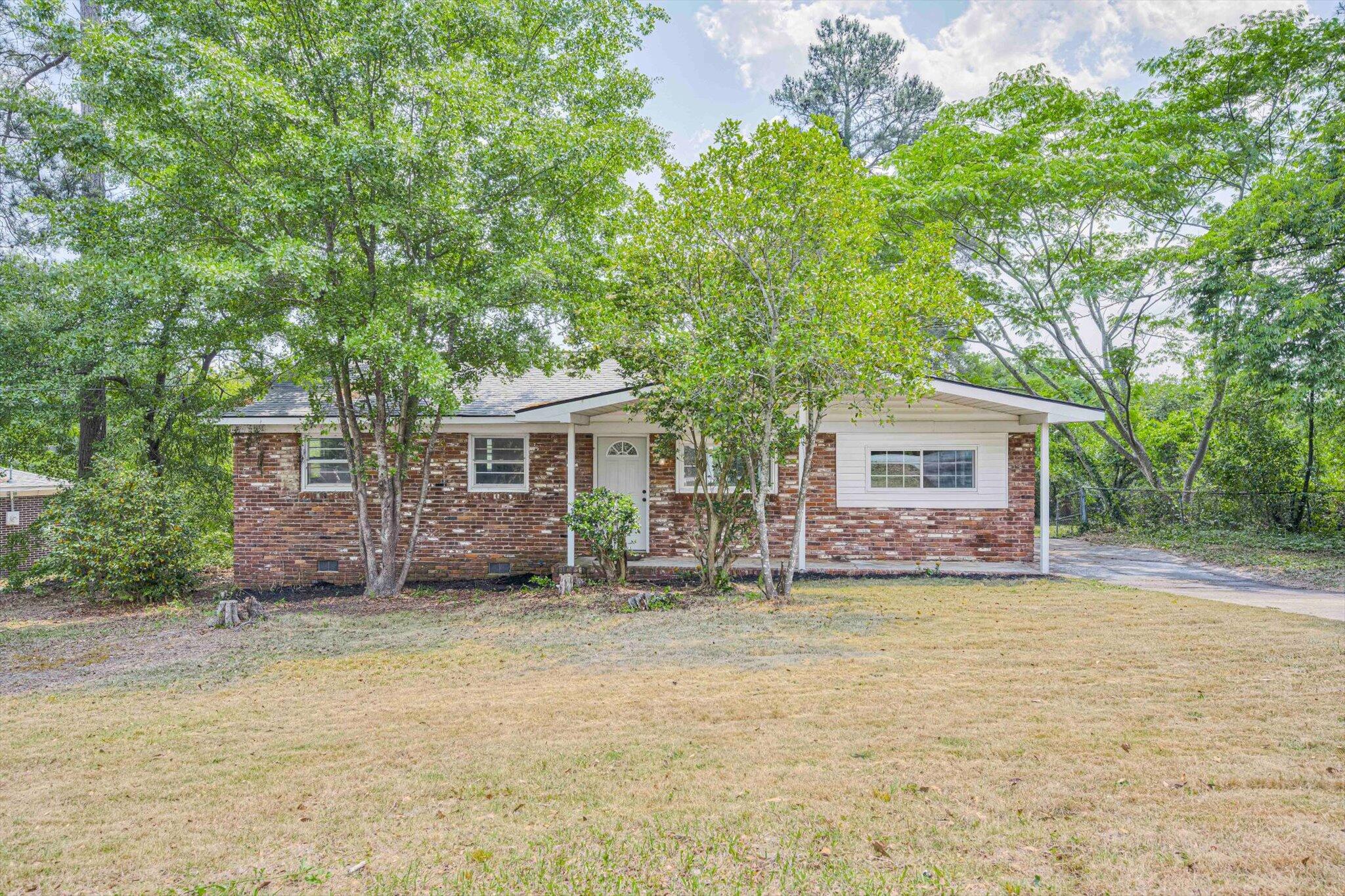2012 Colony Park Road Augusta, GA 30909 - Photo 2 of 26 02-002-