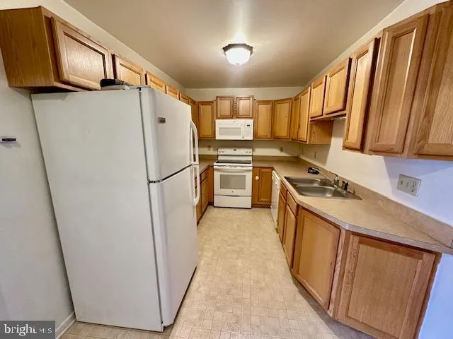 $1,800 | 165 Lexington Court, Stephens City, VA 22655