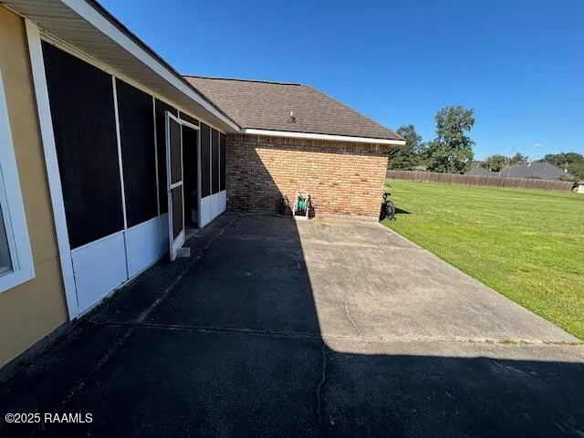 $2,565 | 2110 South S Ormond, Gonzales, LA 70737