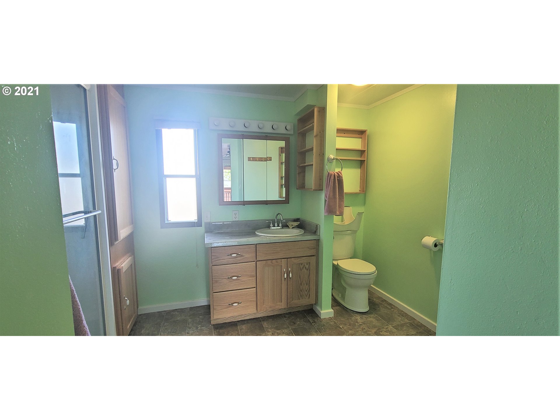 3238 Industrial Avenue Springfield, OR 97478 - Photo 16 of 28 Gallery Image 16