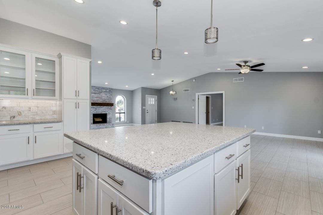7716 South Terrace Road Tempe, AZ 85284 - Photo 13 of 52 16-Terrace