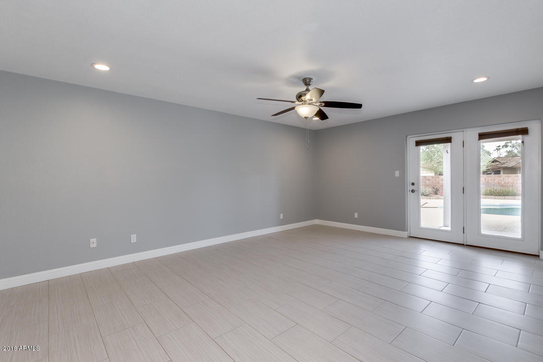 7716 South Terrace Road Tempe, AZ 85284 - Photo 17 of 52 21-Terrace