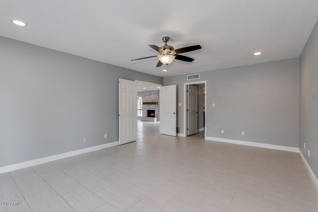 7716 South Terrace Road Tempe, AZ 85284 - Photo 19 of 52 23-Terrace