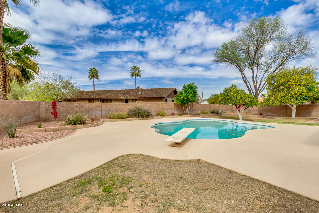 7716 South Terrace Road Tempe, AZ 85284 - Photo 37 of 52 41-Terrace