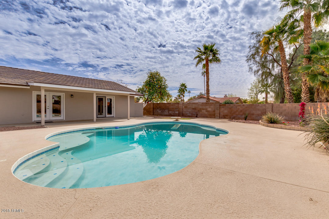 7716 South Terrace Road Tempe, AZ 85284 - Photo 40 of 52 45-Terrace