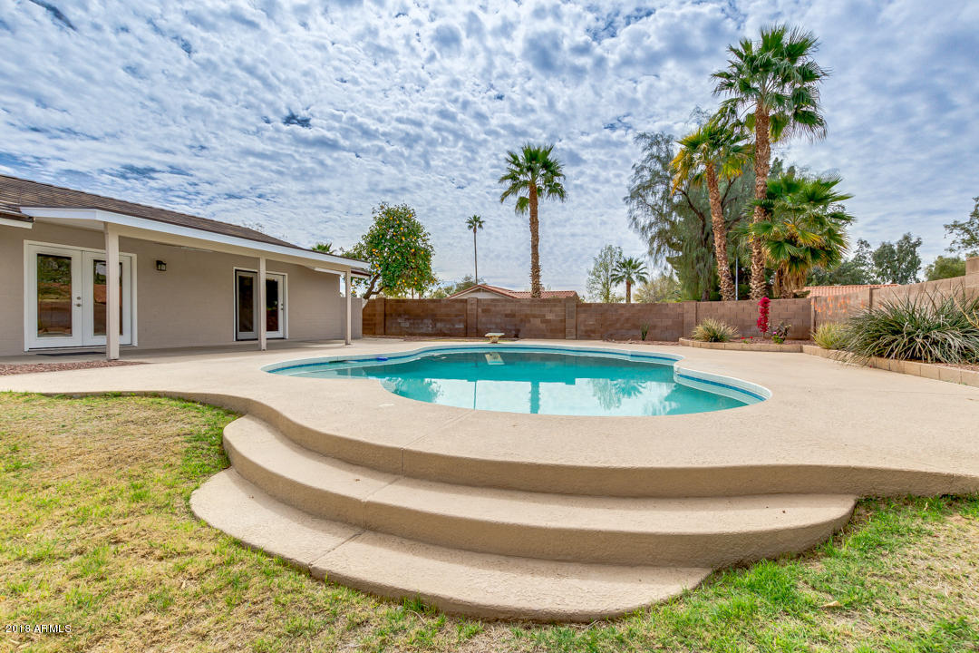 7716 South Terrace Road Tempe, AZ 85284 - Photo 41 of 52 46-Terrace