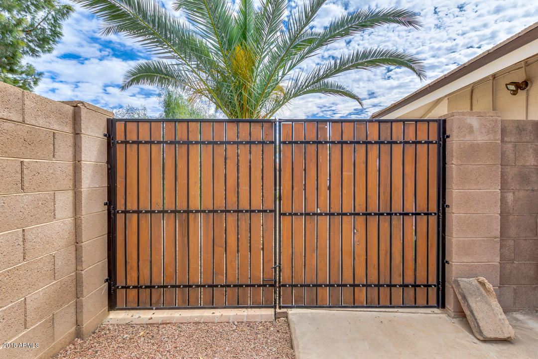 7716 South Terrace Road Tempe, AZ 85284 - Photo 47 of 52 52-Terrace