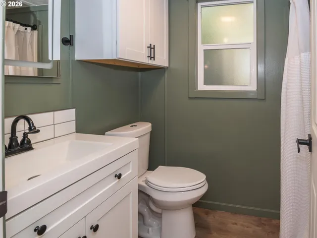 $135,000 | 32700 Southeast Leewood Lane, Unit 57R, Boring, OR 97009