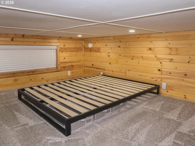 $135,000 | 32700 Southeast Leewood Lane, Unit 57R, Boring, OR 97009