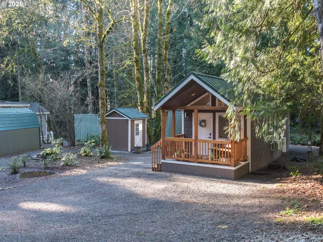 $135,000 | 32700 Southeast Leewood Lane, Unit 57R, Boring, OR 97009