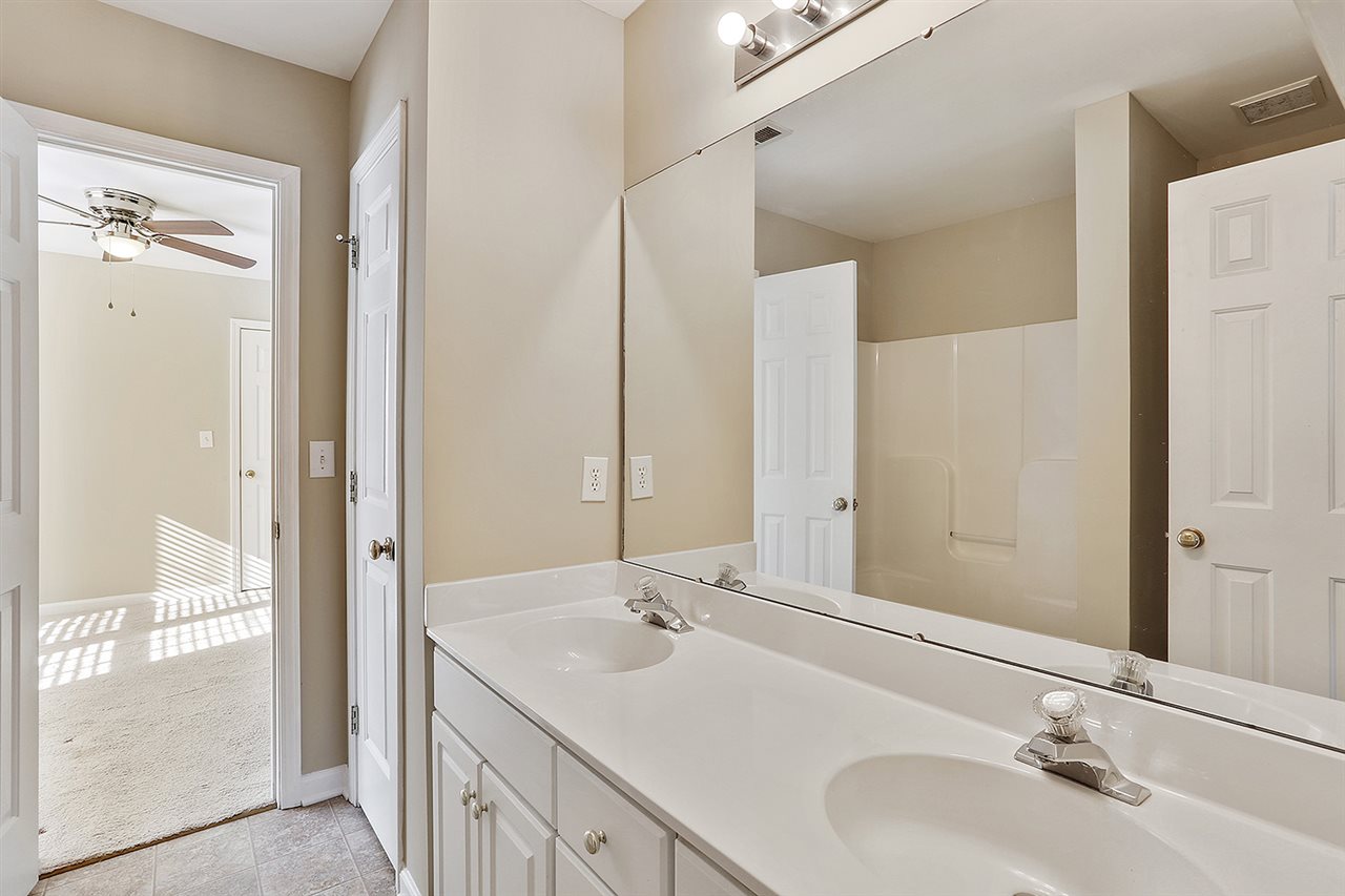 134 Timberleaf Drive Duncan, SC 29334 - Photo 17 of 19