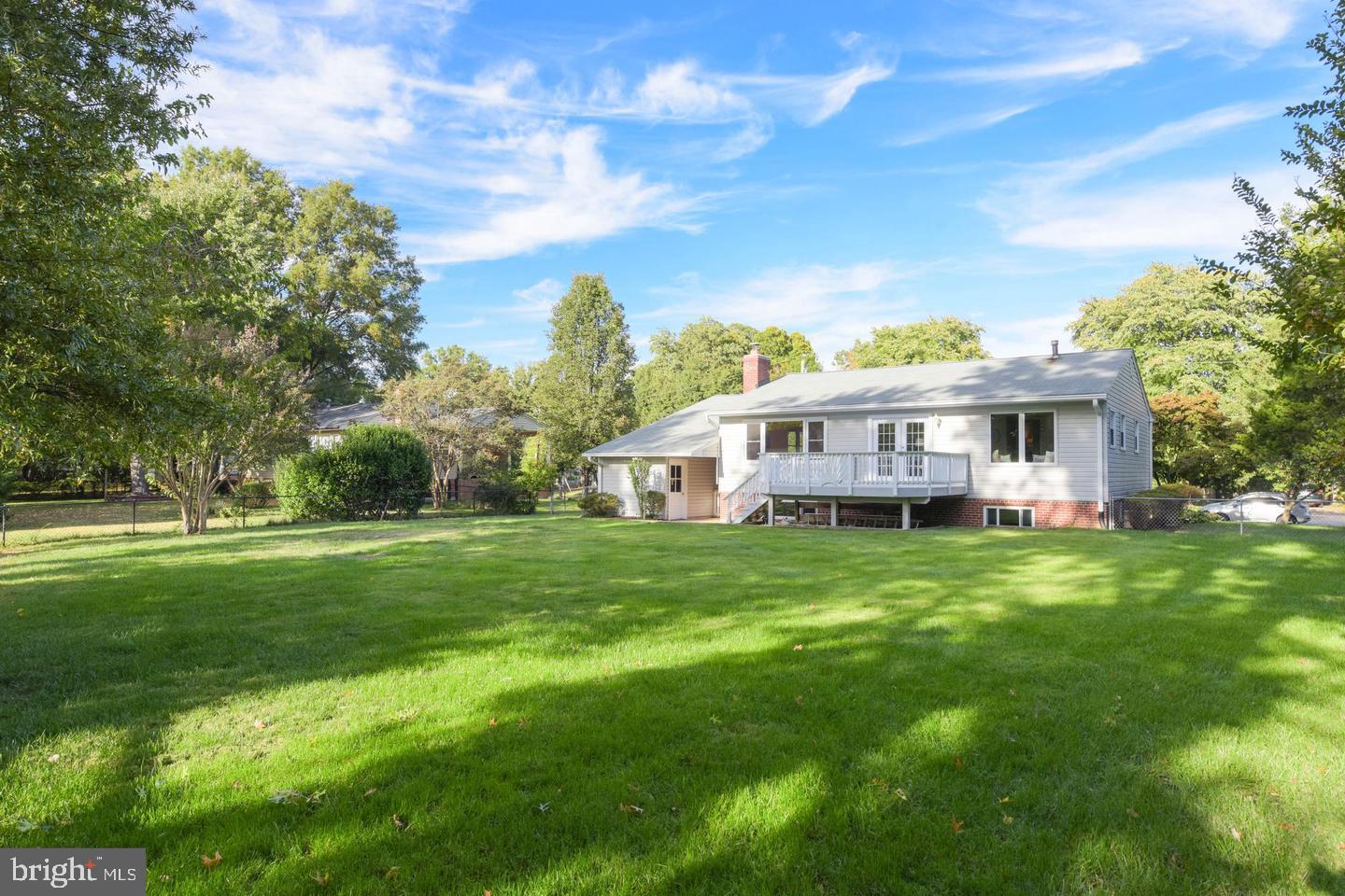 8506 Wagon Wheel Road Alexandria, VA 22309 - Photo 2 of 37