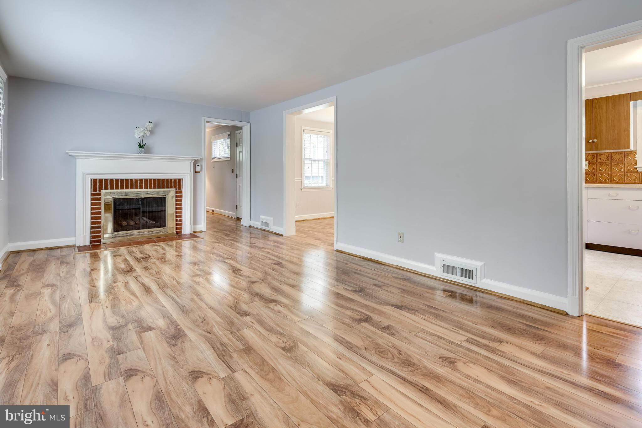 406 Upland Road Pikesville, MD 21208 - Photo 6 of 29 Freshly Painted