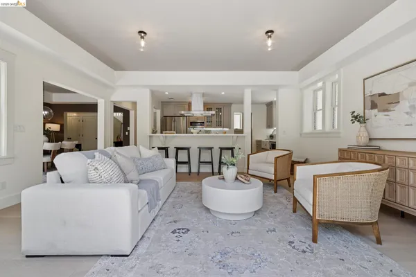 $1,995,000 | 4430 Howe Street, Oakland, CA 94611