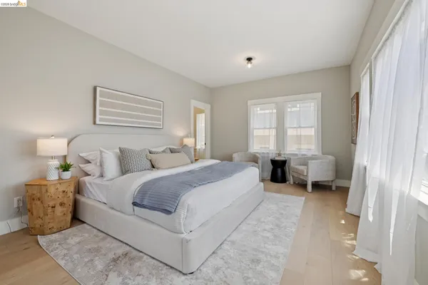 $1,995,000 | 4430 Howe Street, Oakland, CA 94611