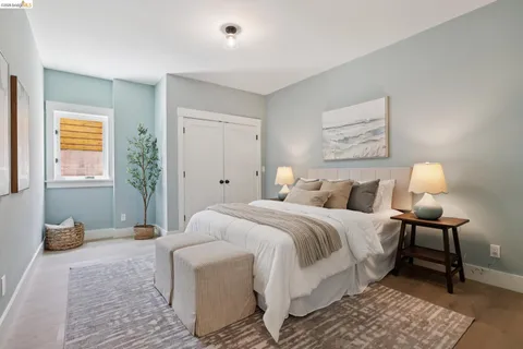 $1,995,000 | 4430 Howe Street, Oakland, CA 94611