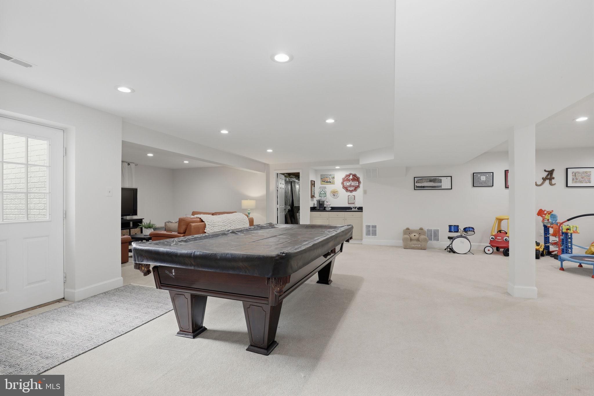 9204 Huntmaster Road Gaithersburg, MD 20882 - Photo 40 of 52