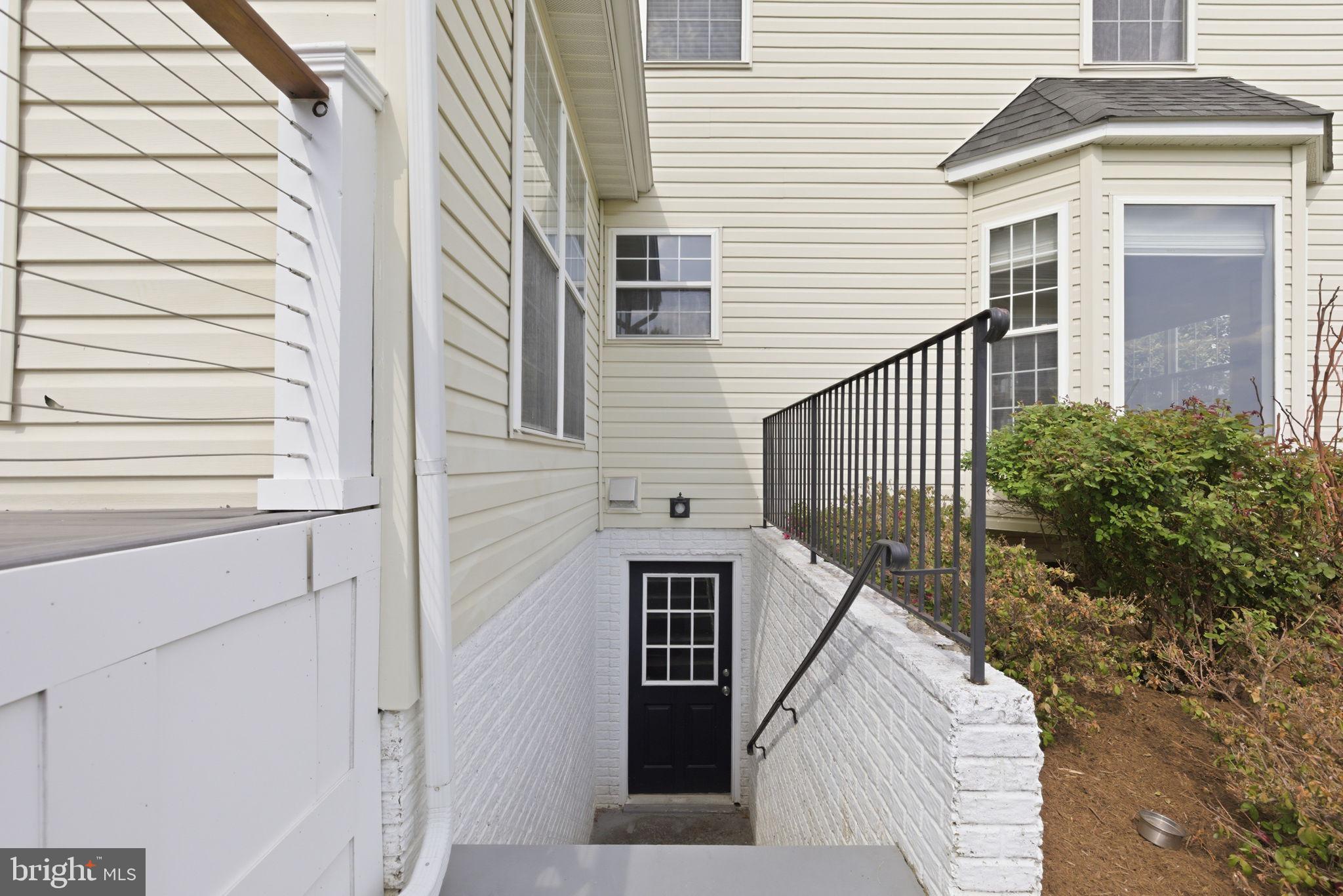 9204 Huntmaster Road Gaithersburg, MD 20882 - Photo 41 of 52