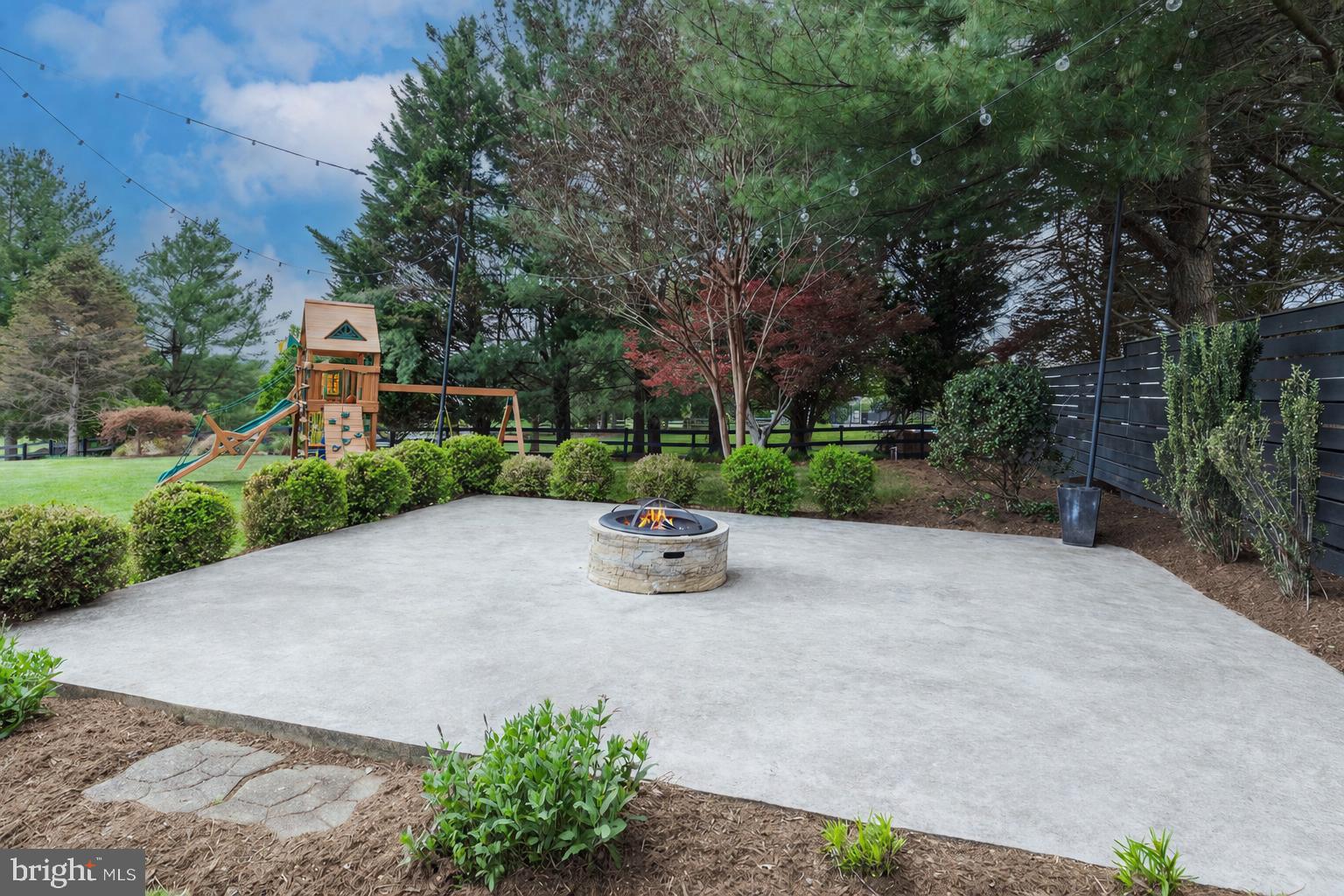 9204 Huntmaster Road Gaithersburg, MD 20882 - Photo 50 of 52