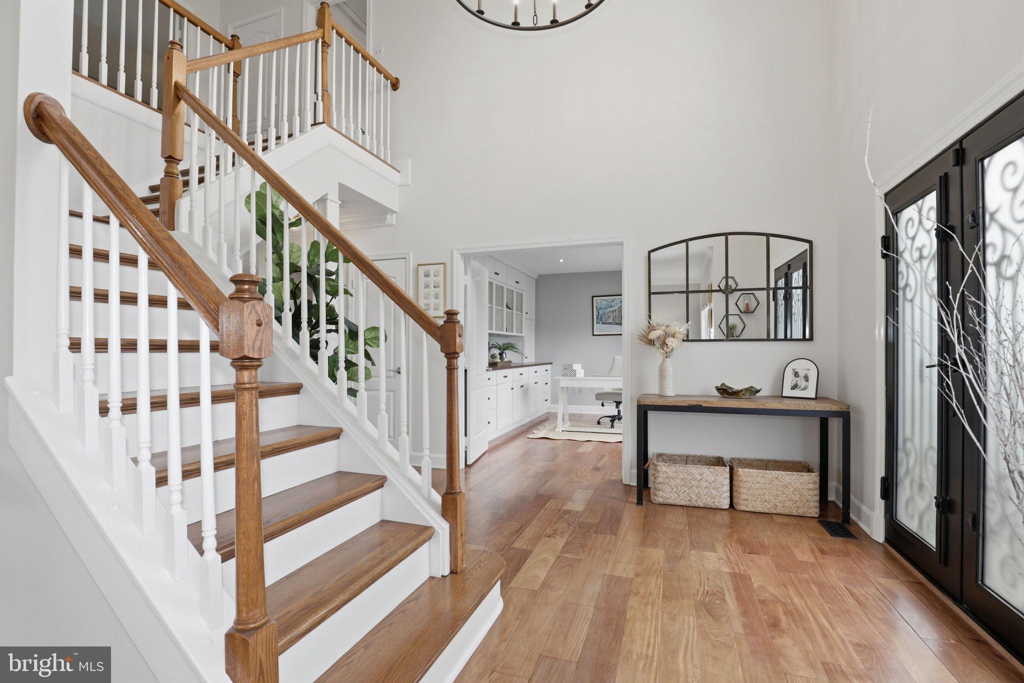 9204 Huntmaster Road Gaithersburg, MD 20882 - Photo 5 of 52